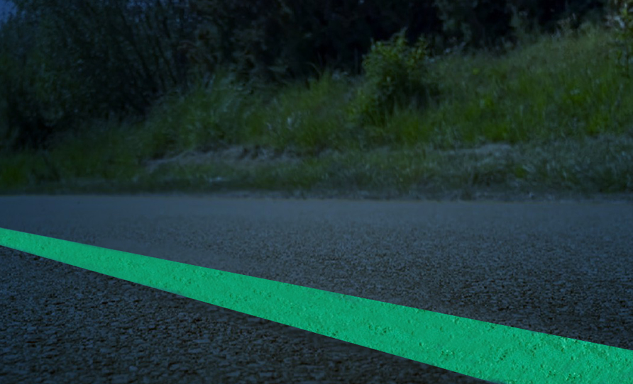 Pavimento terrizo señalizado con Tecnología Nanolumin nocturno